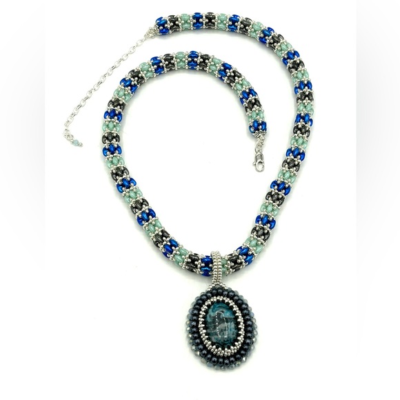 Hand Crafted Rope Style and Beaded Blue Agate Pendant Necklace - Picture 1 of 11